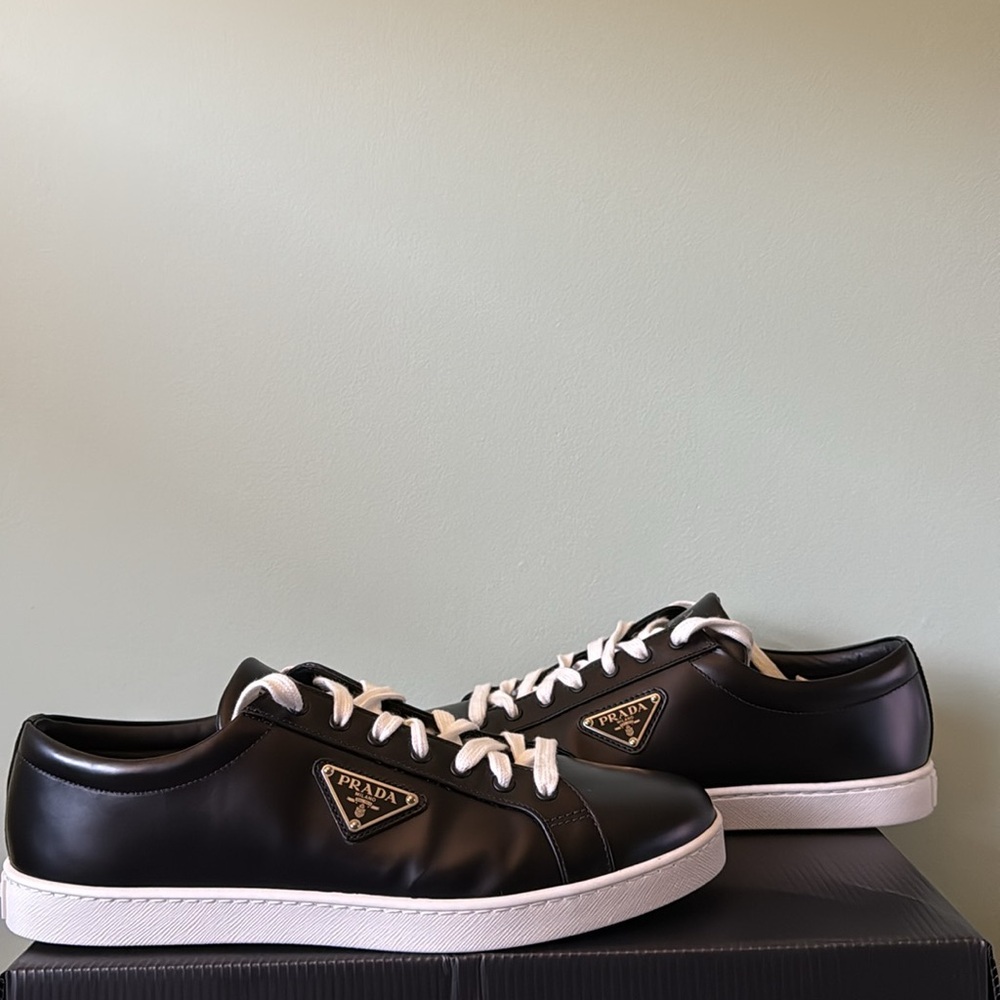 Prada Lane Triangle Logo Low Top Leather Sneaker - Picture 5 of 7